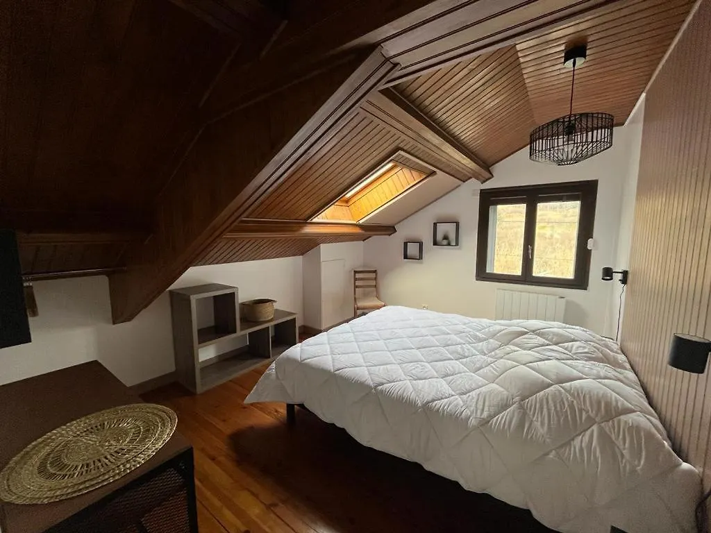 Le Visiteur Villa Besse-et-Saint-Anastaise Holiday home